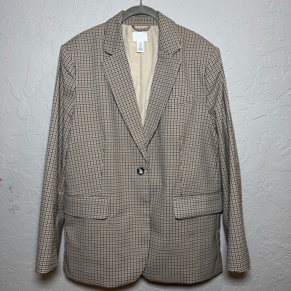 H&M Oversized Black and Tan Plaid Check Blazer Medium